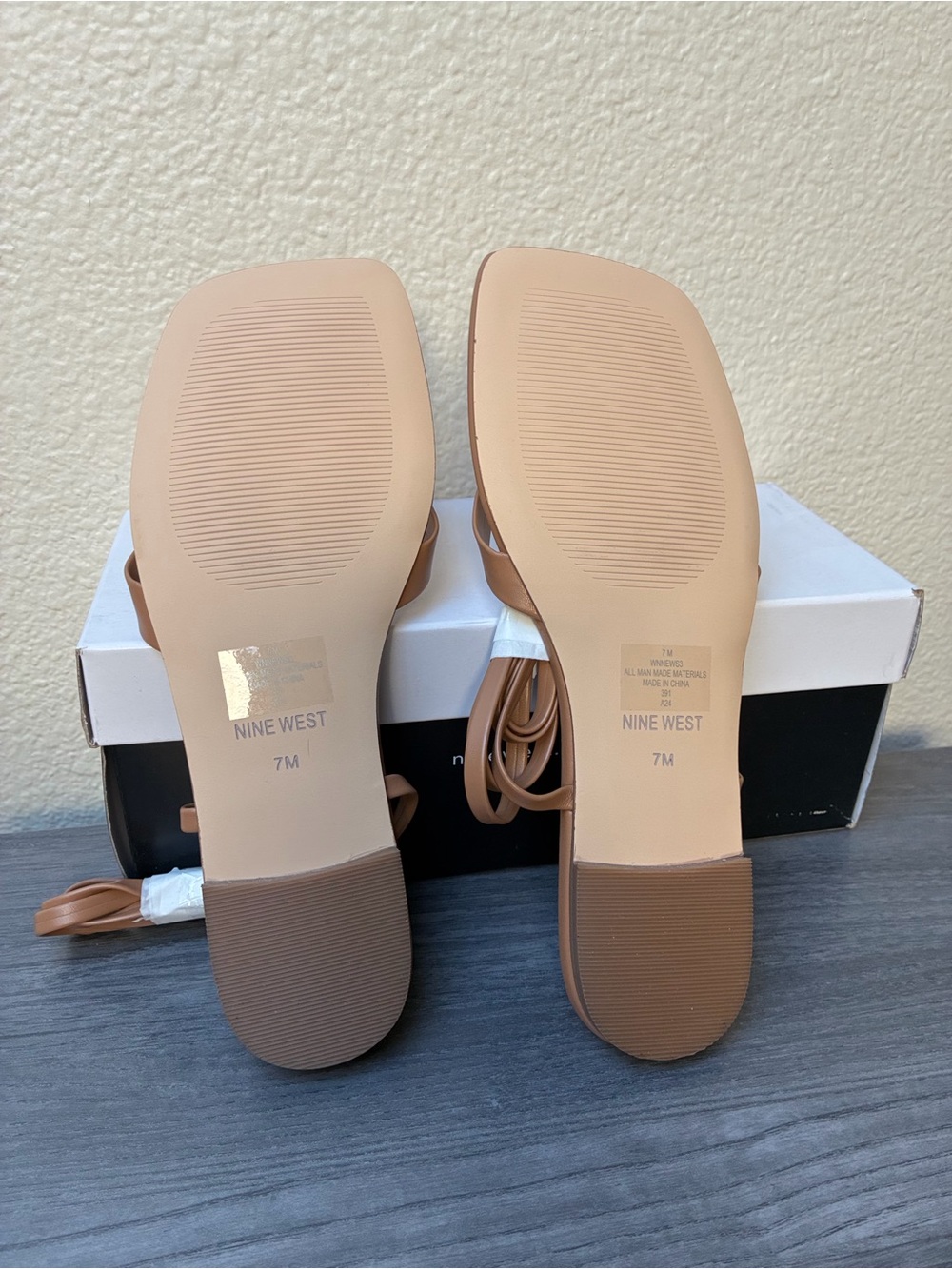 New Nine West Brown Tan Lace-up Square-Toe Slide Sandals, size 7 - Picture 3 of 3